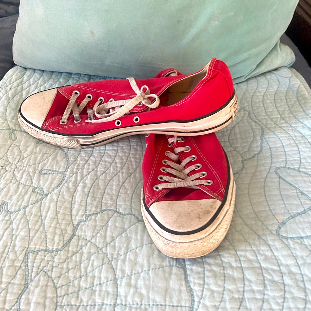 Red Converse